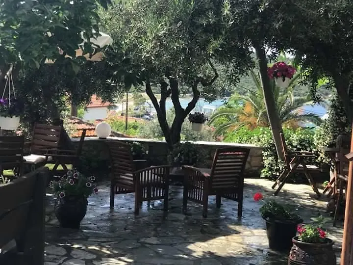 Ξενοδοχείο με διαμερίσματα Erieta Ξενοδοχείο Αμμουλιανή
